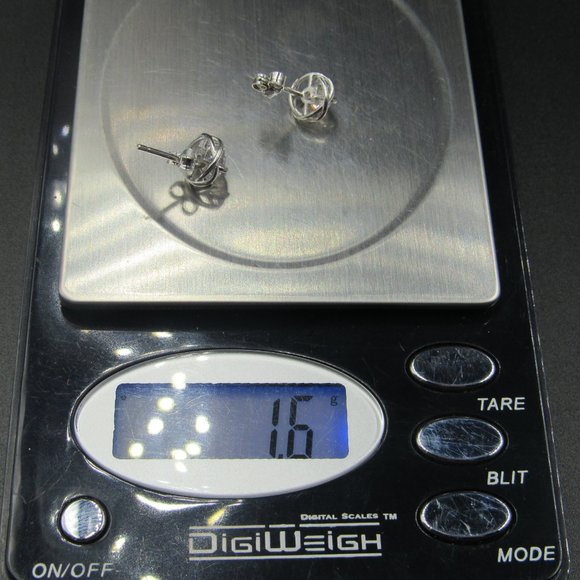 Sterling Silver 5.4mm Fancy Cubic Zirconia Stud Earrings Vintage - Picture 7 of 7